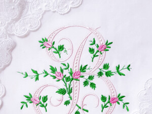 Латинские Винтажные монограммы с розами