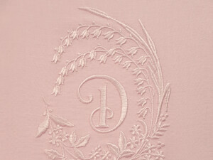 Шрифт для монограмм Desire Pro