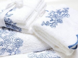 Контурные цветы дизайны вышивки