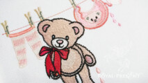 Дизайн машинной вышивки Мишка на веревочке - 4 размера