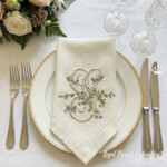 Монограмма G с розами