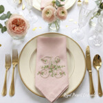 Монограмма H с розами