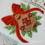 Елочный Шар с барочным узором и бантом - 4 размера