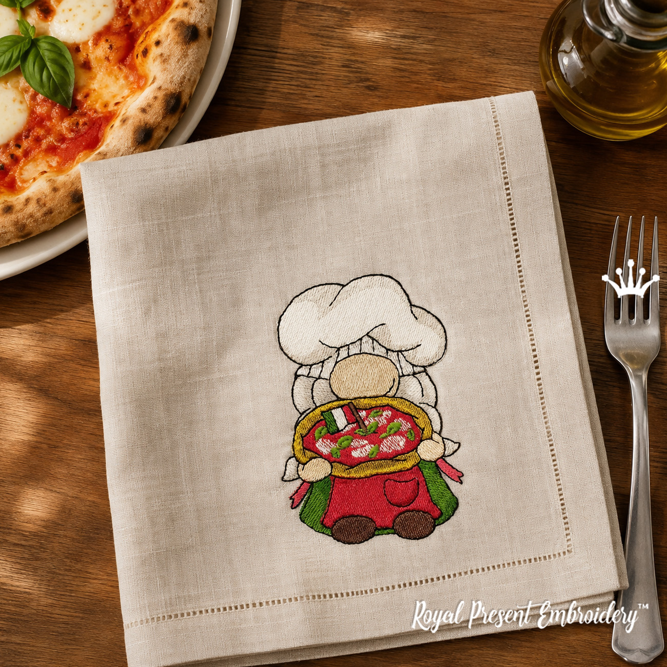 Italian Pizza Chef Gnome Machine Embroidery Design