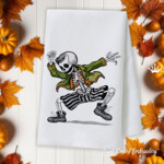 Праздничный скелет-танцор - 4 размера