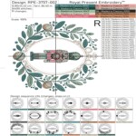 Щелкунчик в барочной рамке с еловыми ветвями - 4 размера